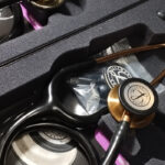 Littmann Black Gold vs Black Mirror Edition – Comparison of finishes | LittmannStethoscopes.pk