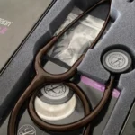 The Littmann Classic III Dark Chocolate Limited Edition is designed for medical professionals who appreciate both performance and exclusivity. With its rich dark chocolate tone, this variant offers a unique and refined look that stands out without being overly bold.